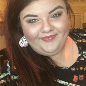 Meet your Posher, Kristin